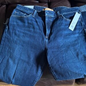 Women’s Dark Blue Denim Jeans - Classic Fit